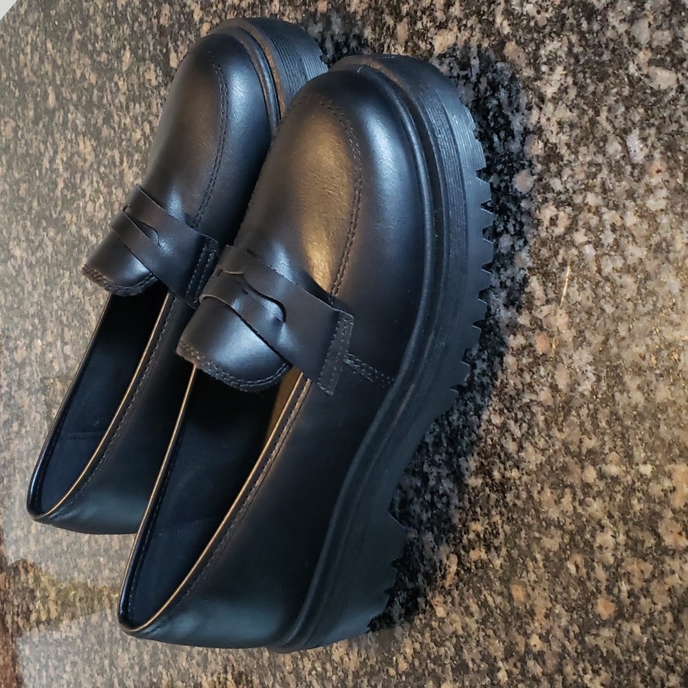 Lulus Shoe - Picture 3 of 11